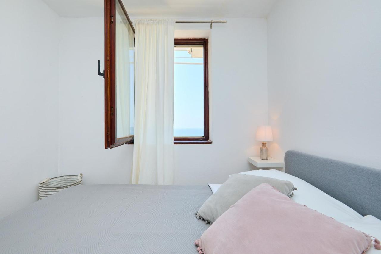 Sunset Oasis Apartment ดูบรอฟนิก ภายนอก รูปภาพ