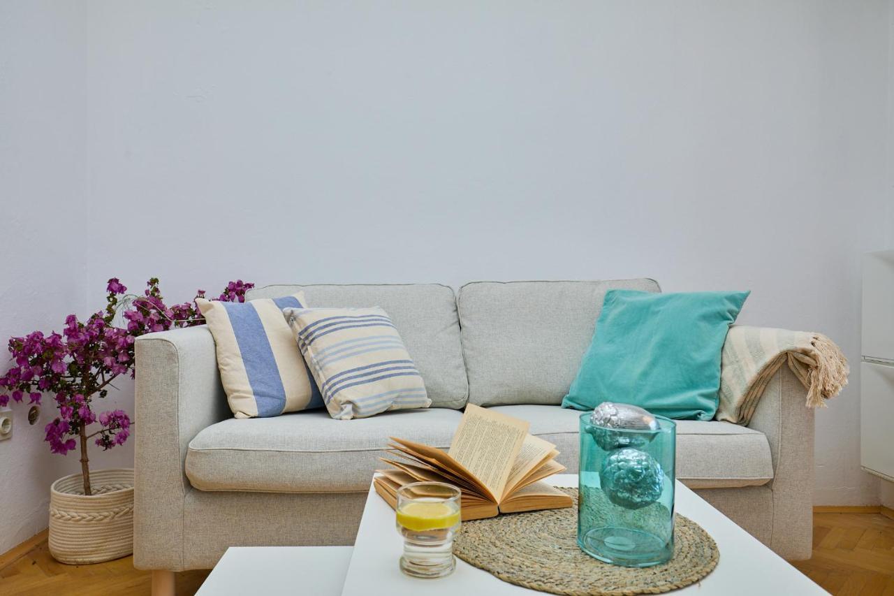 Sunset Oasis Apartment ดูบรอฟนิก ภายนอก รูปภาพ